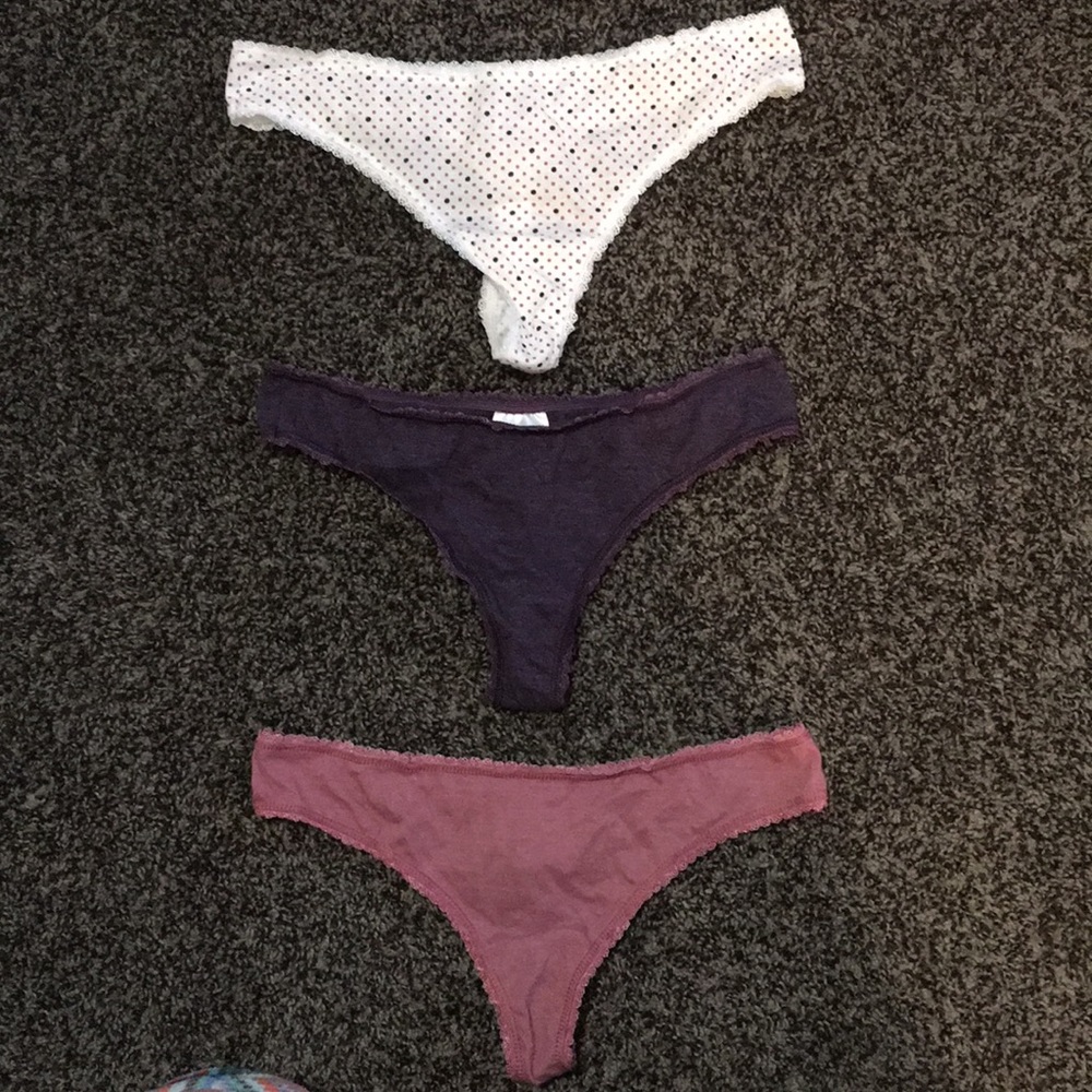 3 thong underwear set